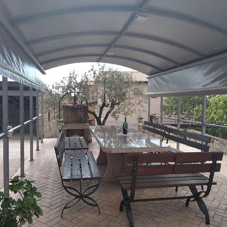 Tourist Farm With Apartments Fig Tree Dekani 외부 사진